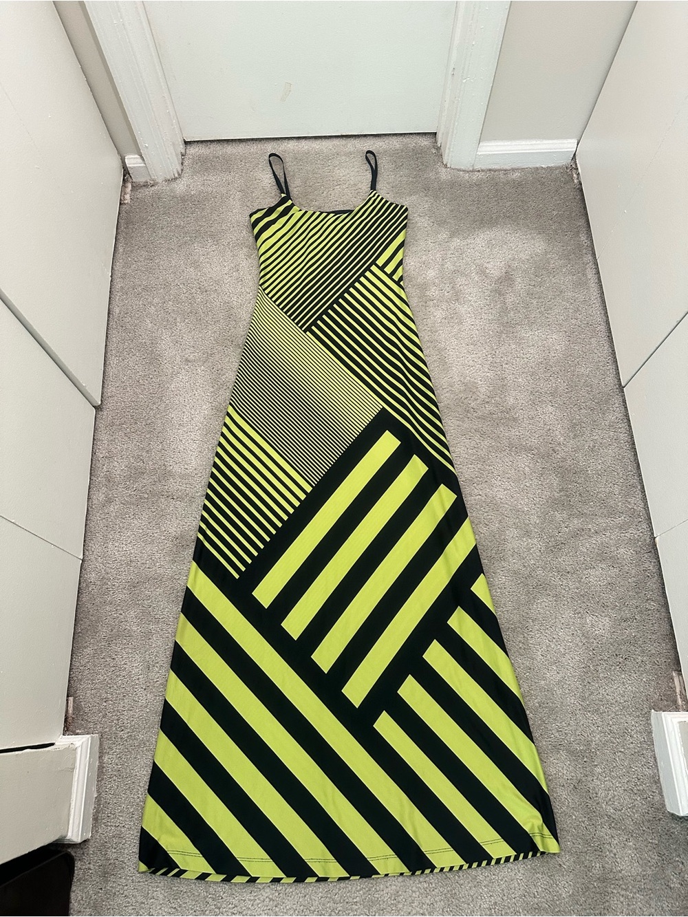 Bailey Blue Neon Green & Black Geometric Stripe Maxi Dress Size Small
